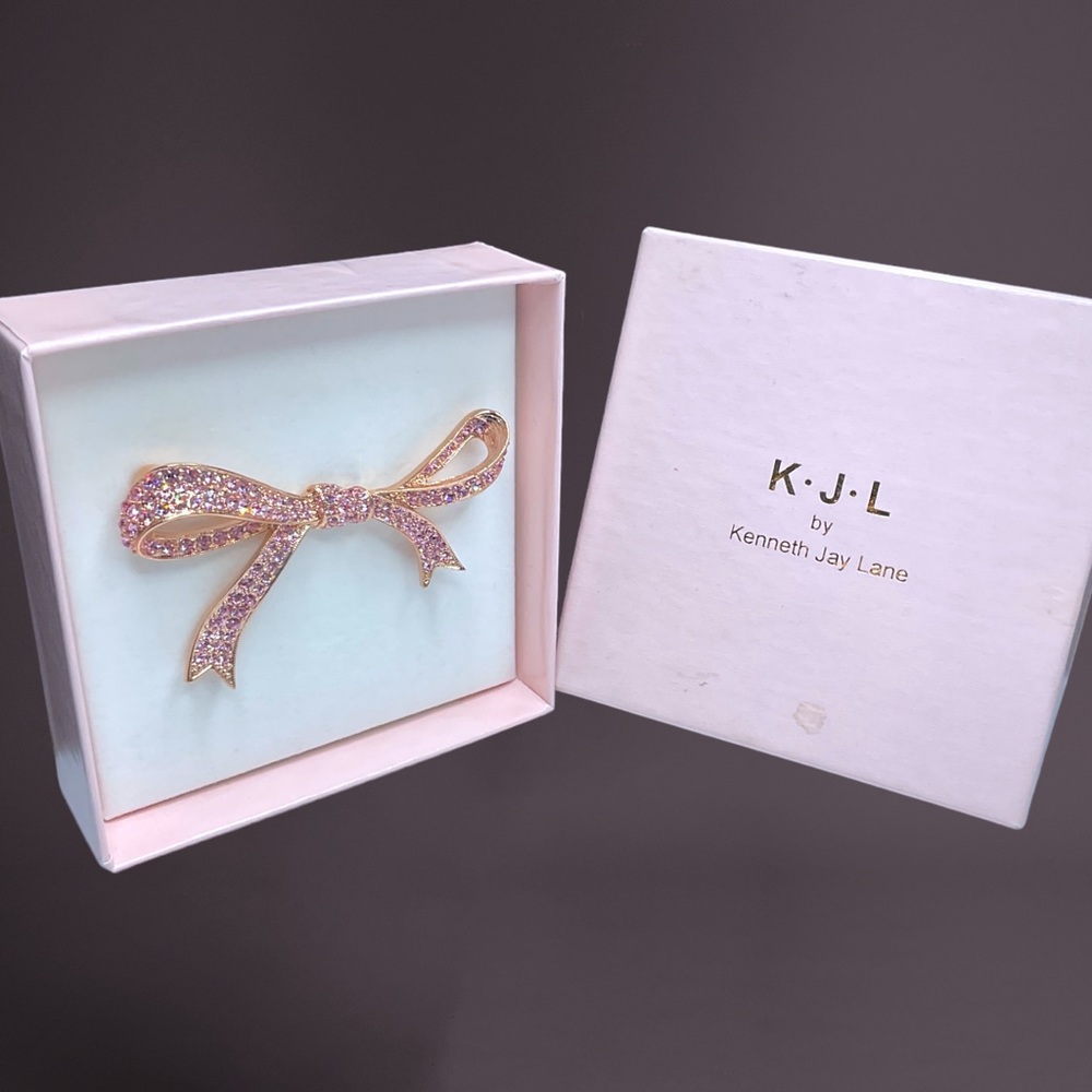 🌺NEW! KJL Gold Pave Bow Brooch